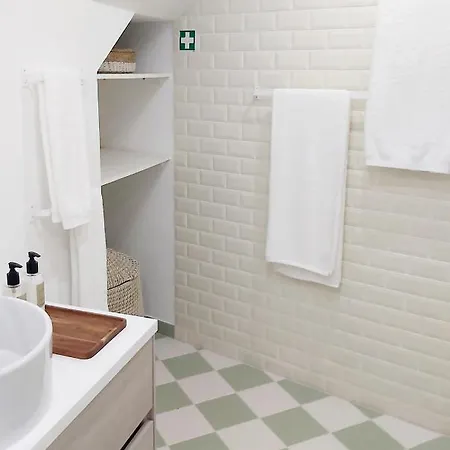 Casas Dona Vitoria Apartamento 12 * Burgau